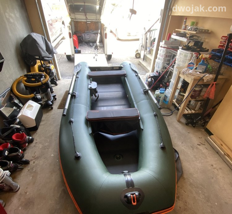 Kolibri KM-330DL inflatable boat